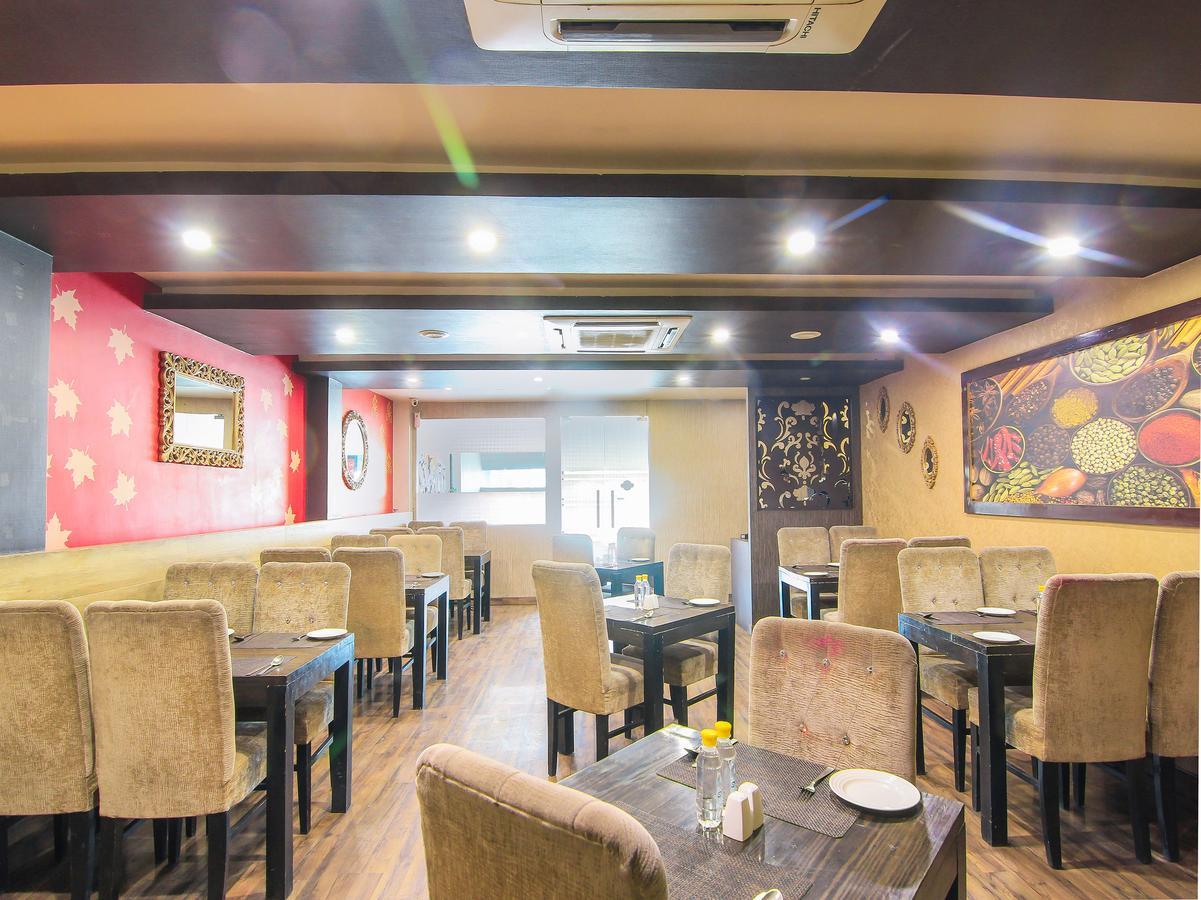 Hotel Oyo 8657 Acumen