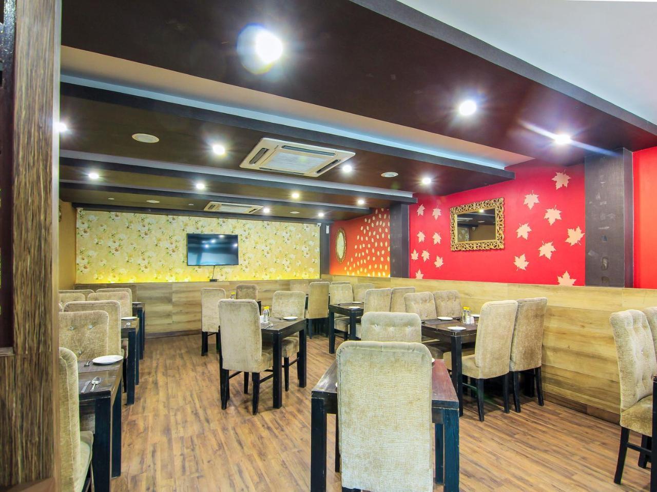Hotel Oyo 8657 Acumen